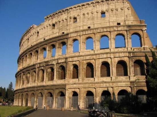 Travel to Italy?: "Dov'è il Colosseo?"